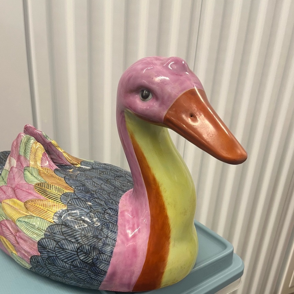 Beautiful Porcelain Goose Toureen Lid Antique Chinese 16x8x11 in (LxWxH)